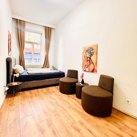 Cozy 9Br Shared Apartment, Only 12Min Walk To Augarten Vienne Extérieur photo