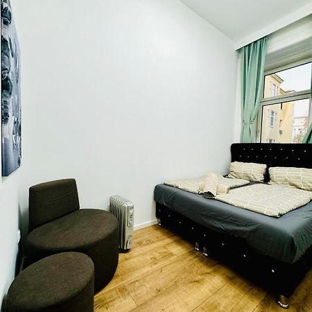 Cozy 9Br Shared Apartment, Only 12Min Walk To Augarten Vienne Extérieur photo