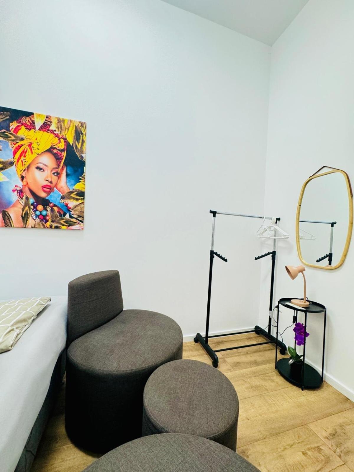 Cozy 9Br Shared Apartment, Only 12Min Walk To Augarten Vienne Extérieur photo