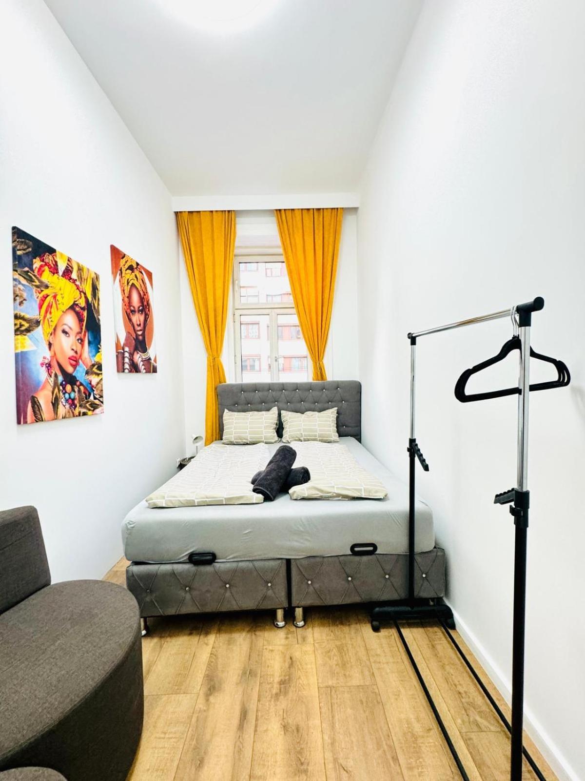 Cozy 9Br Shared Apartment, Only 12Min Walk To Augarten Vienne Extérieur photo