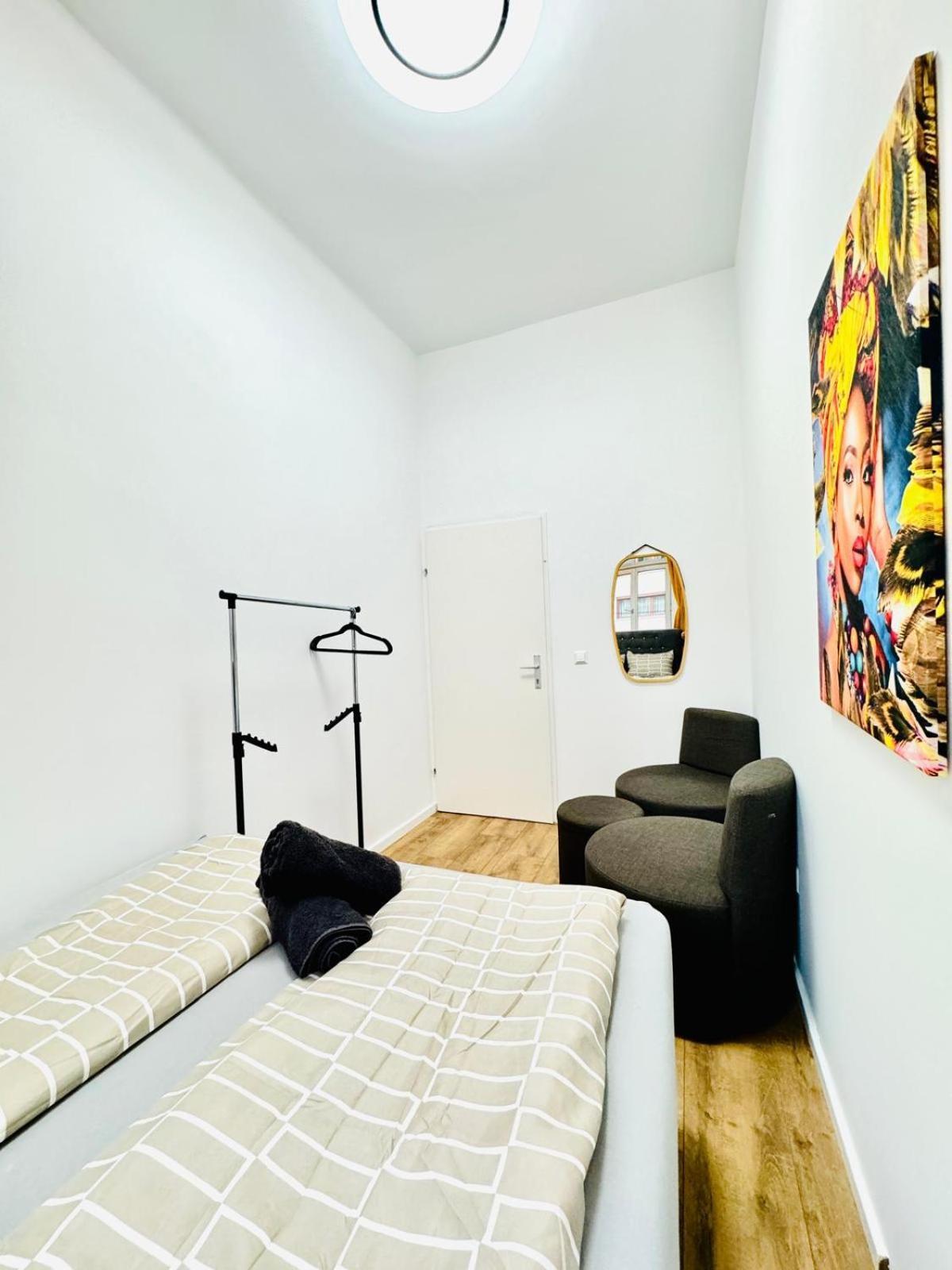 Cozy 9Br Shared Apartment, Only 12Min Walk To Augarten Vienne Extérieur photo