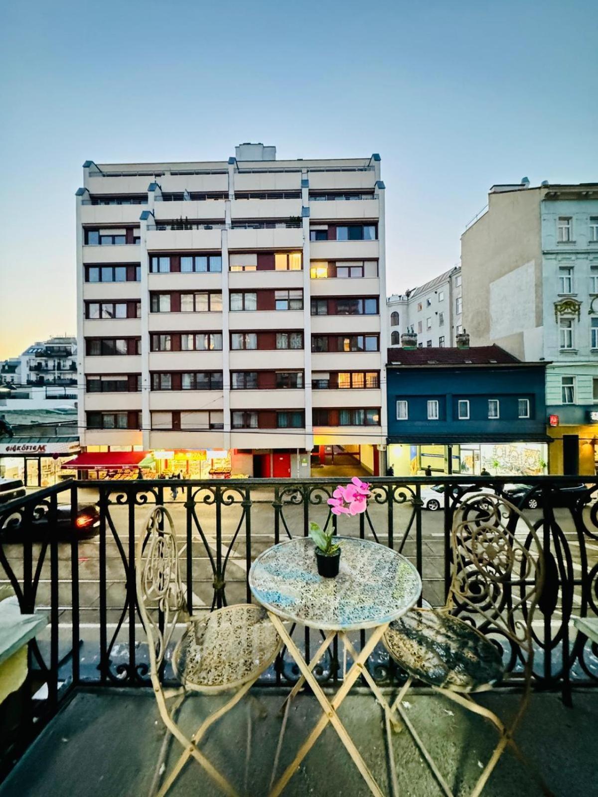 Cozy 9Br Shared Apartment, Only 12Min Walk To Augarten Vienne Extérieur photo