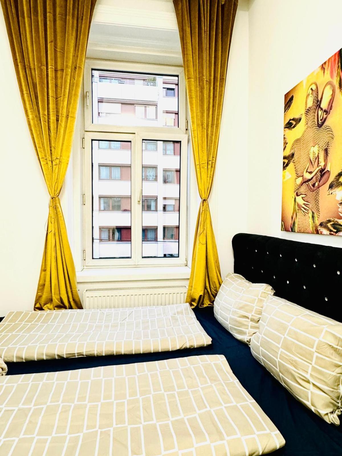 Cozy 9Br Shared Apartment, Only 12Min Walk To Augarten Vienne Extérieur photo