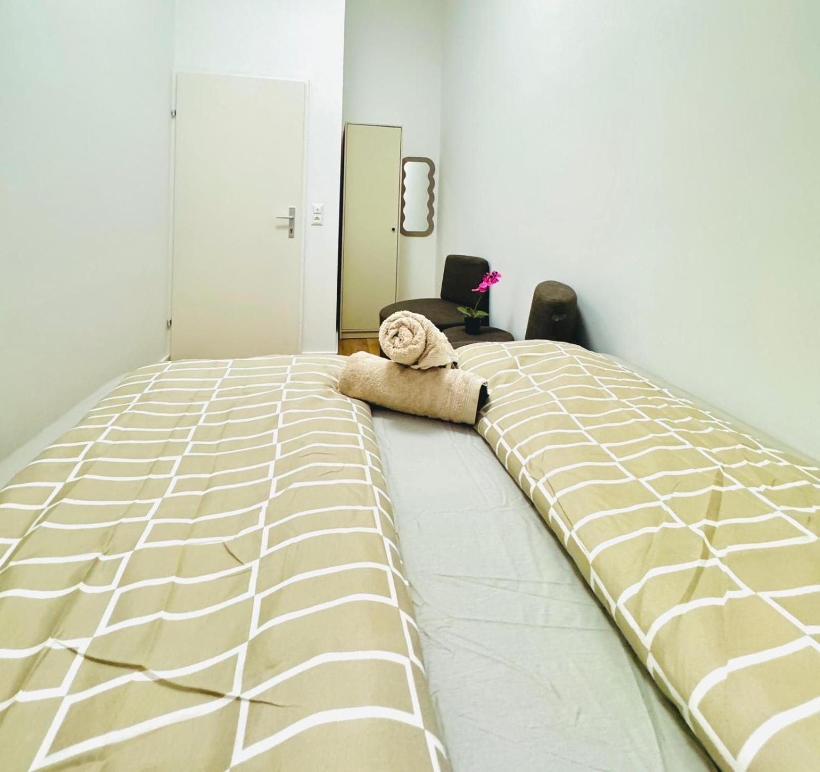 Cozy 9Br Shared Apartment, Only 12Min Walk To Augarten Vienne Extérieur photo